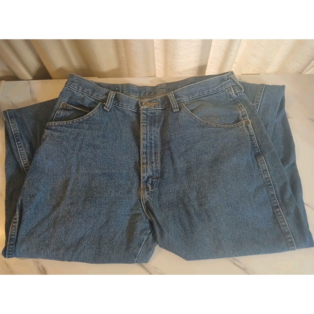 Wrangler Jeans Mens 36x36  Regular Fit Medium Wash Denim Western Cowboy
